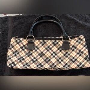 Stylish Plaid WineHandbag - Black and Cream